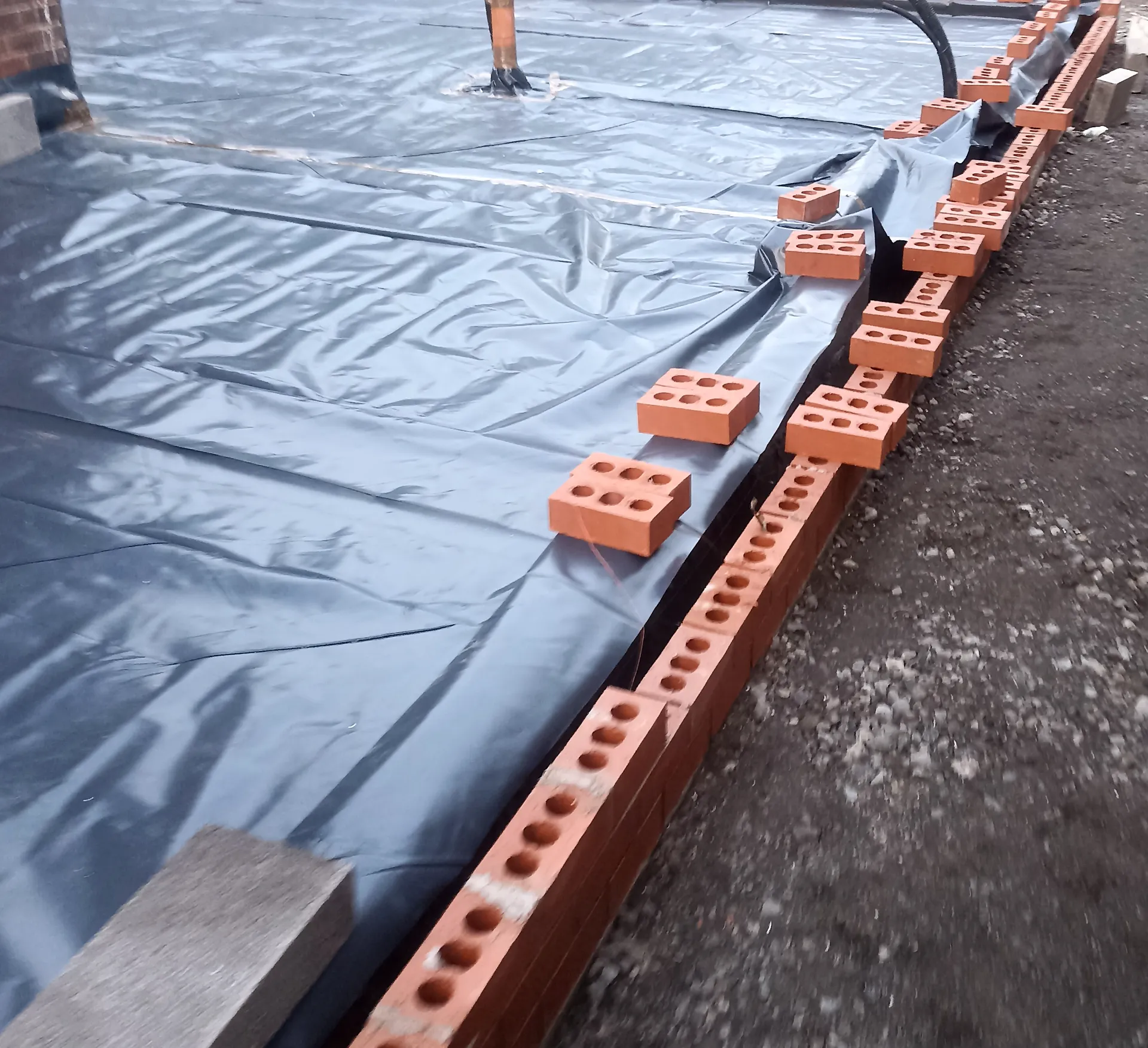 Floor membrane before the next floor layers