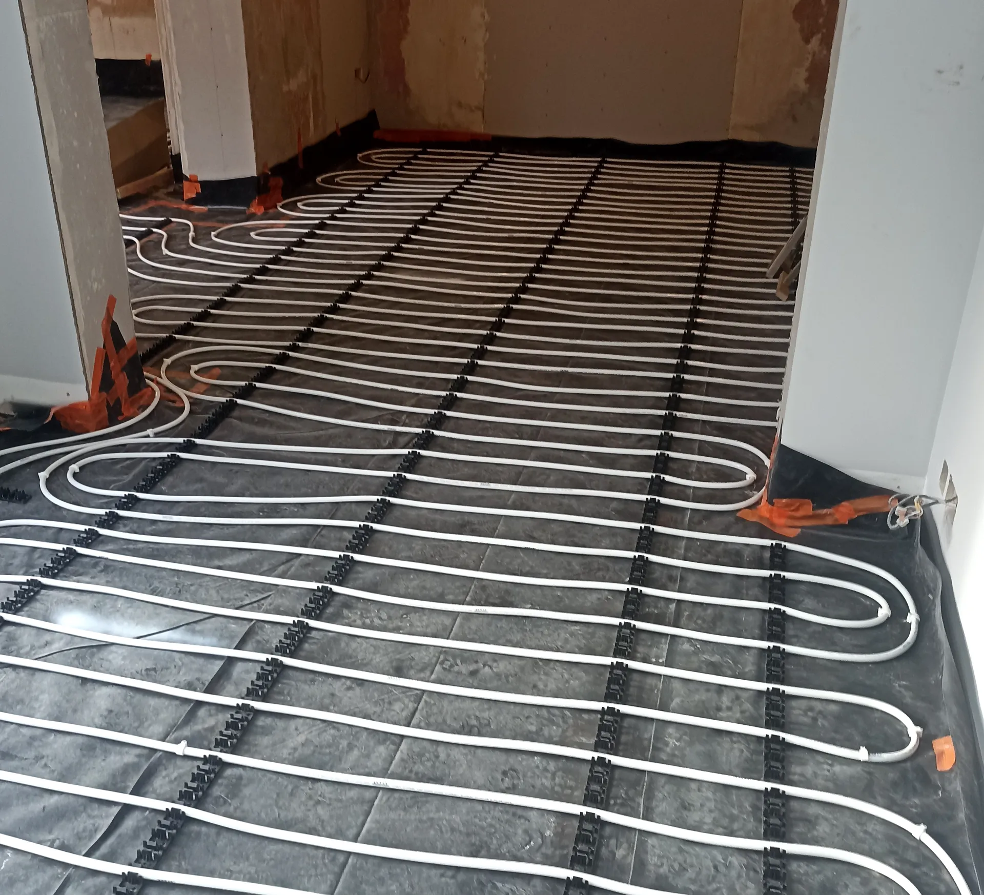 Underfloor heating pipework before screed